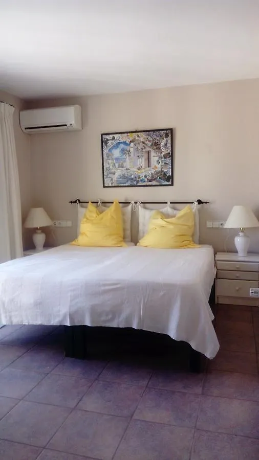 Apartamentos Casa Romantica La Savina