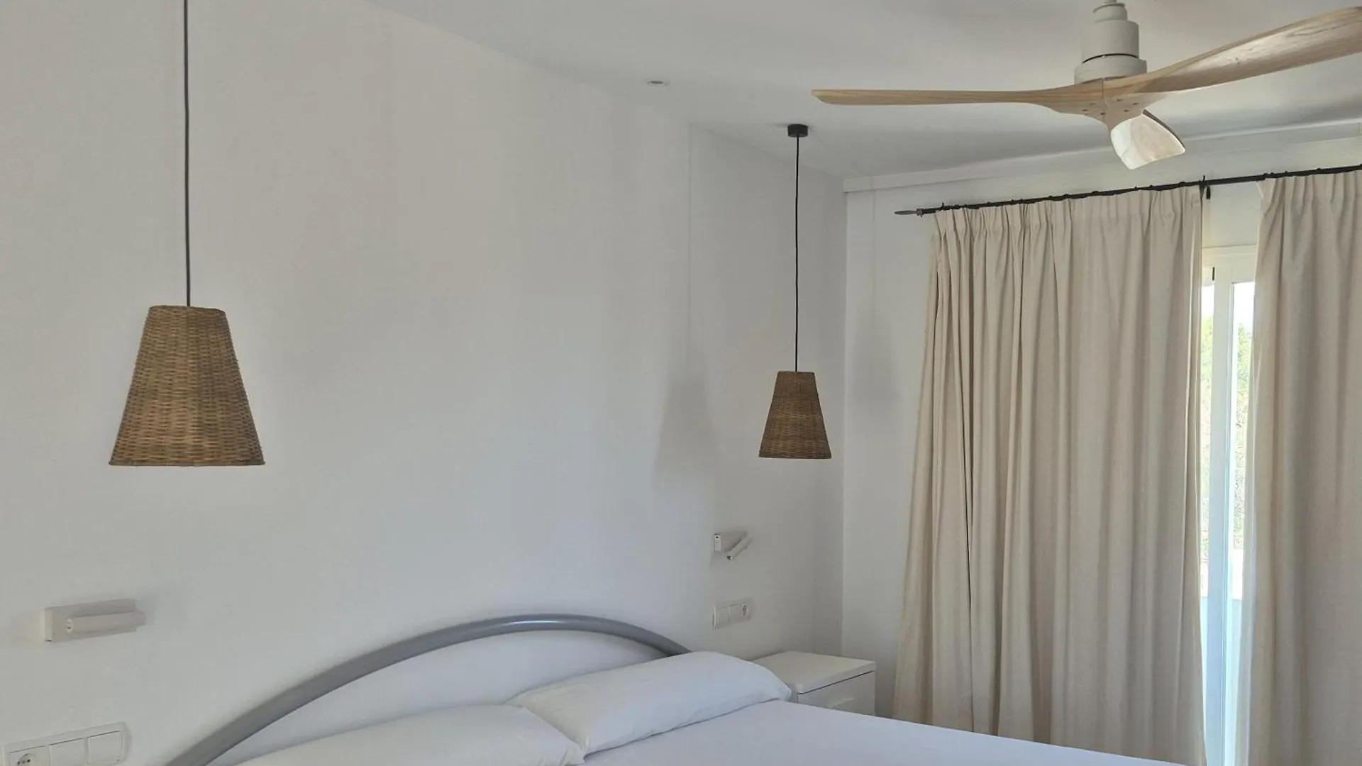 Apartamentos Casa Romantica La Savina